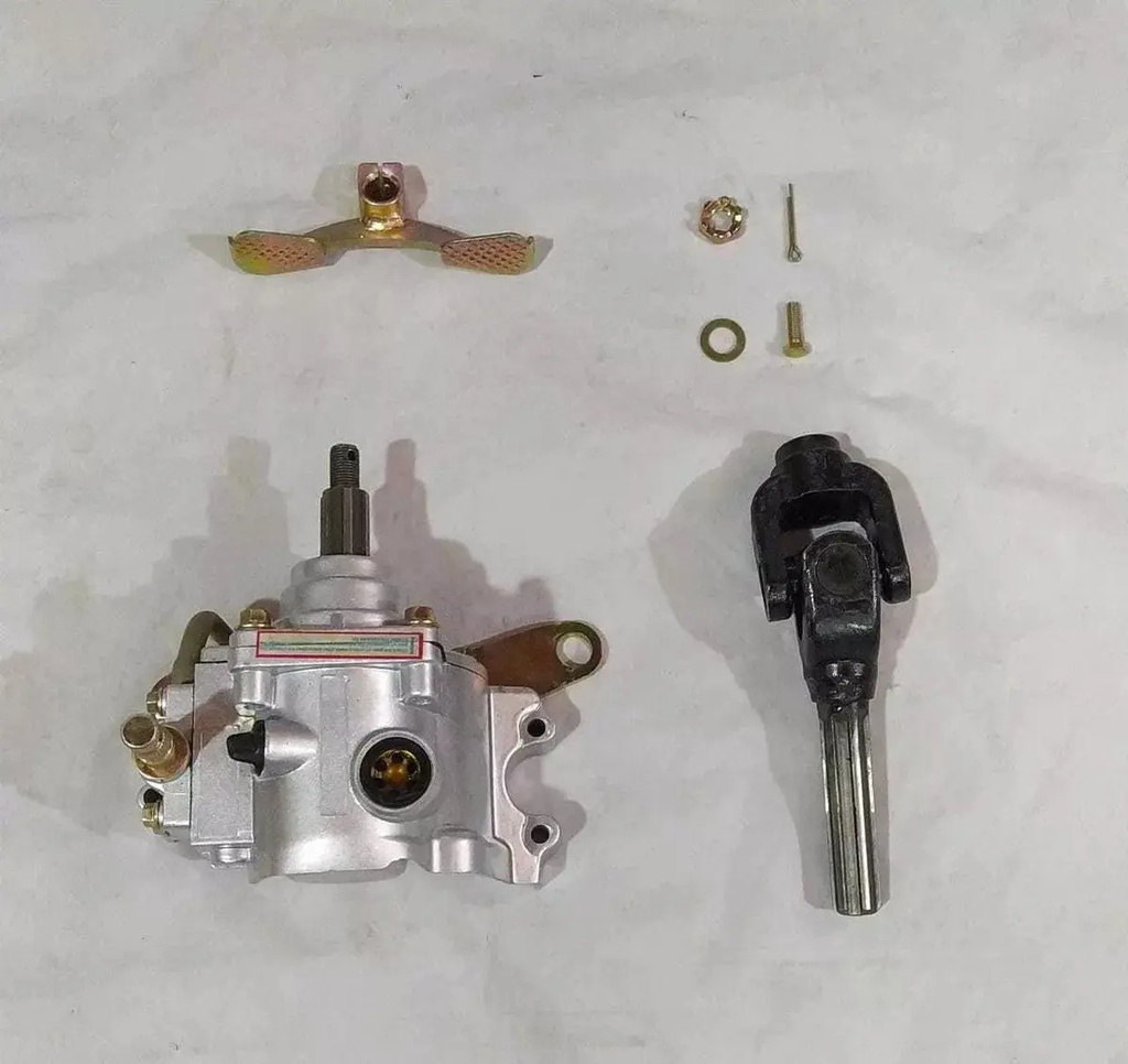  Caja Reductora Tricargo 150 200 Con Eje Cruceta Rpm