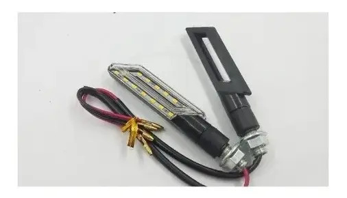 Giro Luz Led Universal Rectangular Moto Par De  Giros * Negro