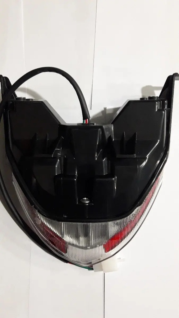Faro Luz Stop Trasero Bajaj Rouser 135 Calidad Original 