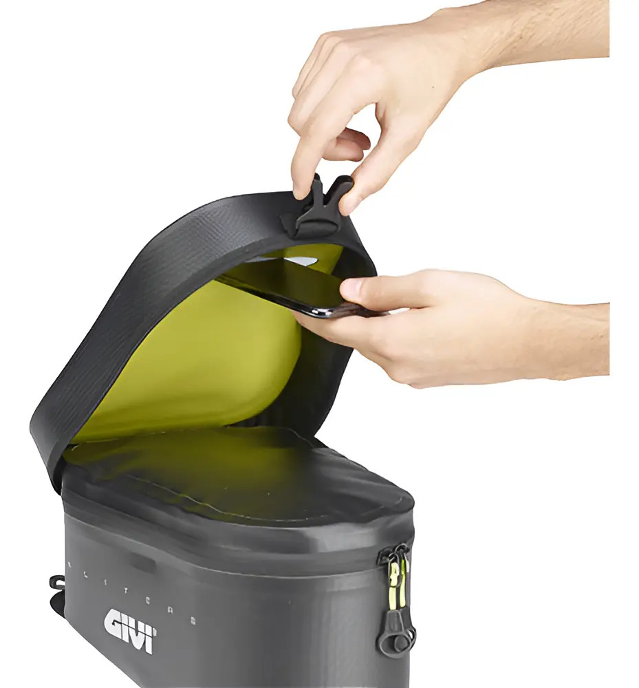 Bolso Tanque Moto Universal Givi Grt716 10l Impermeable Rpm Negro