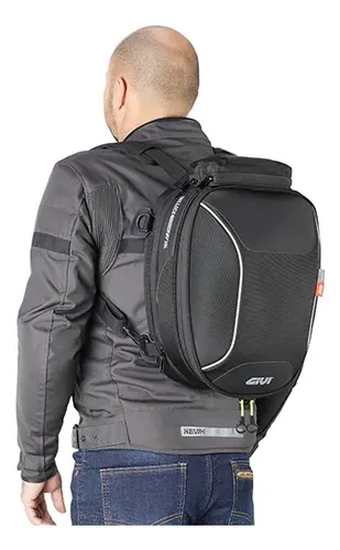 Bolso Sillín Convertible En Mochila Givi Ea147 30/38 L Rpm Negro